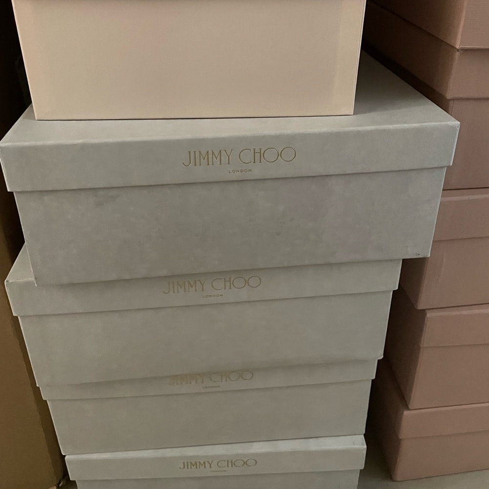 Large Jimmy Choo empty shoe box - Picture 7 of 9